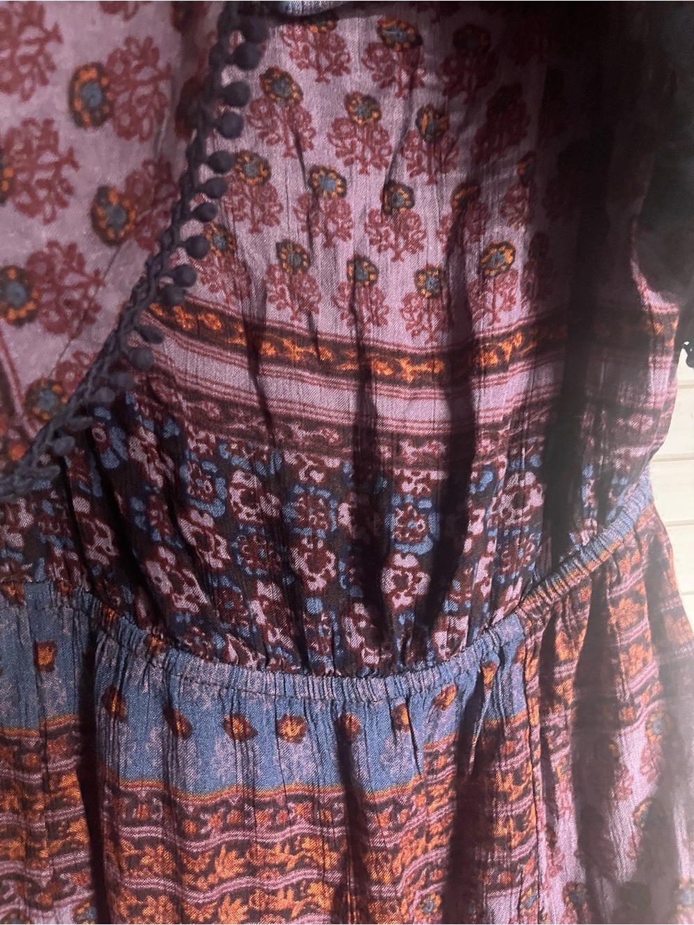 American Eagle Outfitters Multicolor Floral Print Top in Blue & Rust - Picture 8 of 11